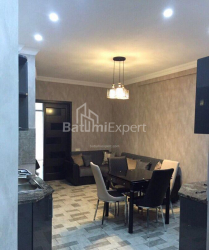 Mənzil 2-комн 47 m² - Zuraba Qorqiladze, Batumi