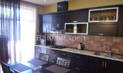 Mənzil 3-комн 84 m² - İlya Çavçavadze, Batumi