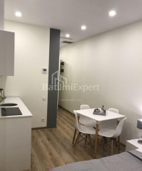 Mənzil 30 m² - Rustaveli, Batumi, Gürcüstan