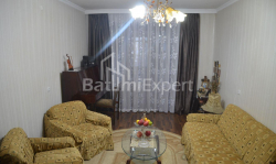 Mənzil 3-комн 100 m² - Zuraba Qorqiladze, Batumi