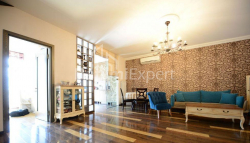 Mənzil 4-комн 93 m² - Vaxtanq Qorqasali, Batumi