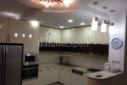 Mənzil 150 m² - Vaxtanq Qorqasali, Batumi, Gürcüstan