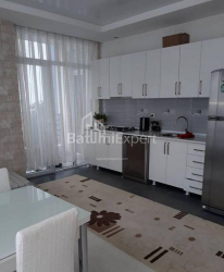 Mənzil 2-комн 50 m² - Niko Pirosmani, Batumi