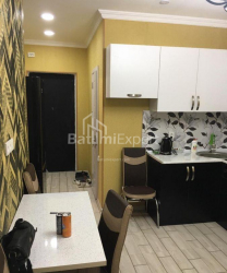 Mənzil 43 m² - Şerif Ximşiaşvili, Batumi, Gürcüstan