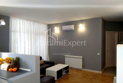 Mənzil 3-комн 80 m² - Aleksandra Puşkin, Batumi