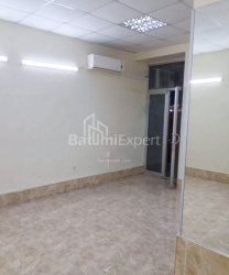 Mənzil 1-комн 61 m² - Mixail Lermontov, Batumi
