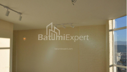 Mənzil 106 m² - İvane Cavaxişvili, Batumi, Gürcüstan