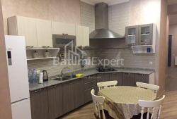 Mənzil 3-комн 122 m² - Zuraba Qorqiladze, Batumi
