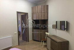Mənzil 3-комн 122 m² - Zuraba Qorqiladze, Batumi
