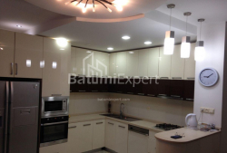Mənzil 6-комн 152 m² - Zuraba Qorqiladze, Batumi