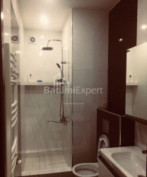 Mənzil 6-комн 152 m² - Zuraba Qorqiladze, Batumi