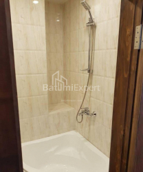 Mənzil 2-комн 45 m² - Zuraba Qorqiladze, Batumi