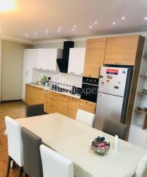 Mənzil 147 m² - Şerif Ximşiaşvili, Batumi, Gürcüstan