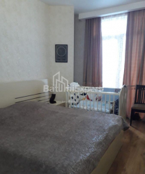 Mənzil 3-комн 96 m² - Şerif Ximşiaşvili, Batumi