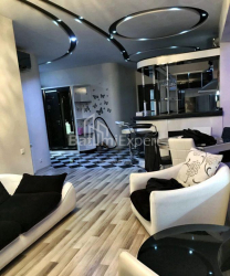 Mənzil 96 m² - Vaxtanq Qorqasali, Batumi, Gürcüstan