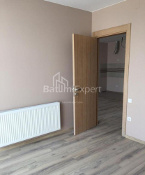 Mənzil 3-комн 90 m² - Niko Pirosmani, Batumi