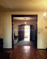 Mənzil 5-комн 165 m² - Zuraba Qorqiladze, Batumi