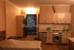 Mənzil 1-комн 33 m² - Şerif Ximşiaşvili, Batumi
