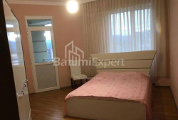 Mənzil 3-комн 70 m² - Zuraba Qorqiladze, Batumi
