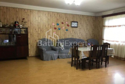 Mənzil 4-комн 140 m² - Yurievskaya, Batumi
