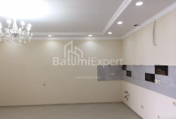 Mənzil 3-комн 73 m² - İlya Çavçavadze, Batumi