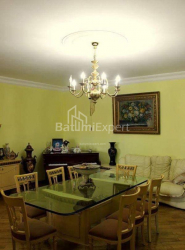 Mənzil 4-комн 135 m² - Yurievskaya, Batumi