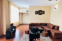 Mənzil 3-комн 94 m² - Rustaveli, Batumi