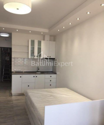 Mənzil 32 m² - Niko Pirosmani, Batumi, Gürcüstan