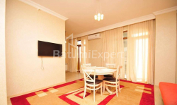 Mənzil 3-комн 115 m² - Rustaveli, Batumi