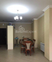Mənzil 3-комн 78 m² - Rustaveli, Batumi