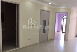 Mənzil 73 m² - Yurievskaya, Batumi, Gürcüstan