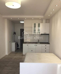 Mənzil 32 m² - Niko Pirosmani, Batumi, Gürcüstan