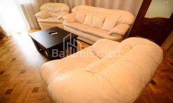 Mənzil 3-комн 95 m² - Niko Pirosmani, Batumi