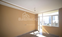 Mənzil 3-комн 75 m² - İlya Çavçavadze, Batumi