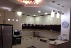 Mənzil 152 m² - Vaxtanq Qorqasali, Batumi, Gürcüstan