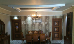 Mənzil 3-комн 107 m² - Şerif Ximşiaşvili, Batumi