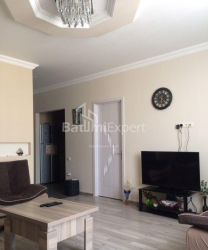 Mənzil 4-комн 95 m² - Şerif Ximşiaşvili, Batumi
