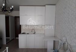 Mənzil 33 m² - Şerif Ximşiaşvili, Batumi, Gürcüstan