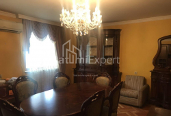 Mənzil 4-комн 93 m² - Yurievskaya, Batumi