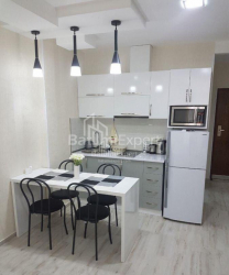 Mənzil 1-комн 33 m² - Şerif Ximşiaşvili, Batumi