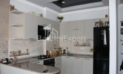 Mənzil 2-комн 56 m² - Şerif Ximşiaşvili, Batumi