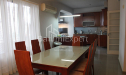 Mənzil 4-комн 123 m² - Yurievskaya, Batumi