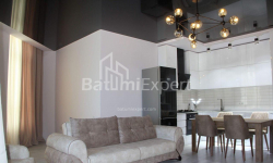 Mənzil 3-комн 80 m² - Yurievskaya, Batumi