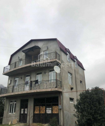 Mənzil 7-комн 300 m² - Yurievskaya, Batumi