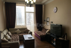 Mənzil 3-комн 77 m² - Niko Pirosmani, Batumi