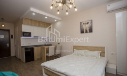 Mənzil 1-комн 33 m² - Şerif Ximşiaşvili, Batumi