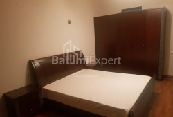 Mənzil 3-комн 100 m² - Yurievskaya, Batumi