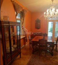 Mənzil 4-комн 151 m² - Rustaveli, Batumi