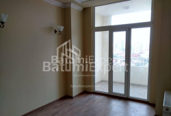 Mənzil 75 m² - Petra Melikişvili, Batumi, Gürcüstan