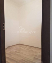 Mənzil 3-комн 48 m² - Petra Bagrationi, Batumi